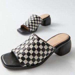 Cute checkered heel